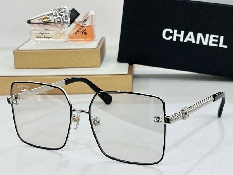 Chanel Sunglasses 282